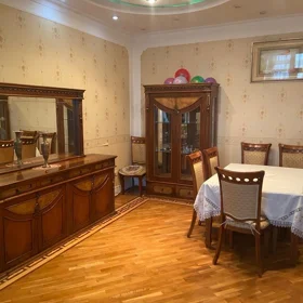 In Baku 107.0 m² apartment is for sale - Image 3