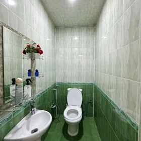 In Baku 61.0 m² apartment is for rent - Image 3