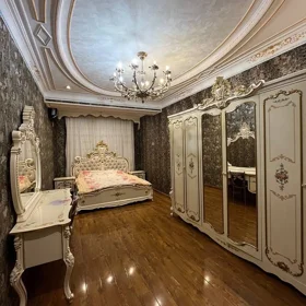 In Baku 65.0 m² apartment is for rent - Image 3