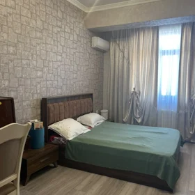 In Baku 89.0 m² apartment is for sale - Image 6