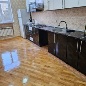 In Baku 138.0 m² apartment is for sale - Image 2