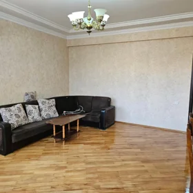 In Baku 138.0 m² apartment is for sale - Image 3