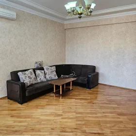 In Baku 138.0 m² apartment is for sale - Image 4