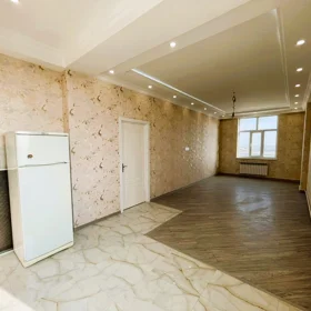 In Suraxanı rayonu 85.0 m² apartment is for sale - Image 3