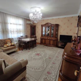 In Baku 107.0 m² apartment is for rent - Image 2