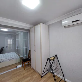 In Baku 60.0 m² apartment is for sale - Image 2
