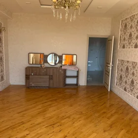 In Baku 75.0 m² apartment is for rent - Image 2