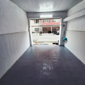 In Baku 30.0 m² garage is for rent - Image 2