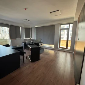 In Baku 1400.0 m² commercial is for rent - Image 8