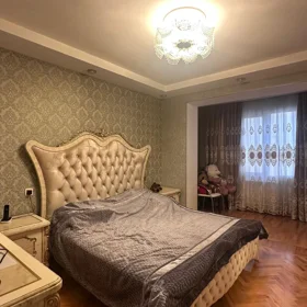 In Binəqədi rayonu 125.0 m² apartment is for sale - Image 6