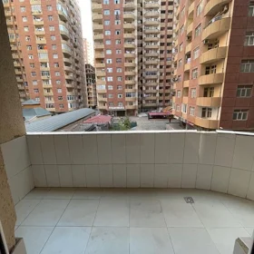 In Baku 100.0 m² apartment is for rent - Image 2