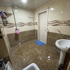 In Baku 100.0 m² apartment is for rent - Image 7