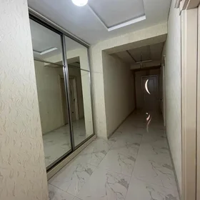 In Baku 100.0 m² apartment is for rent - Image 8