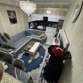 In Baku 70.0 m² apartment is for sale - Image 5