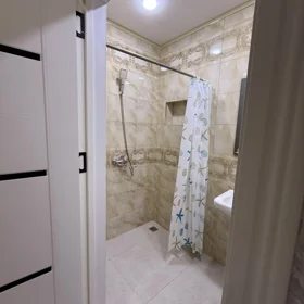 In Khirdalan 56.0 m² apartment is for rent - Image 5