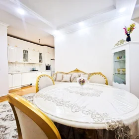 In Baku 80.0 m² apartment is for rent - Image 5