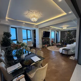 In Səbail rayonu 321.0 m² apartment is for sale - Image 4