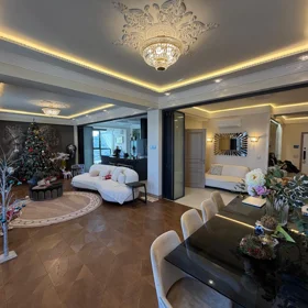 In Səbail rayonu 321.0 m² apartment is for sale - Image 8
