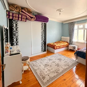 In Baku 120.0 m² apartment is for sale - Image 3