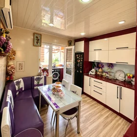 In Baku 120.0 m² apartment is for sale - Image 4
