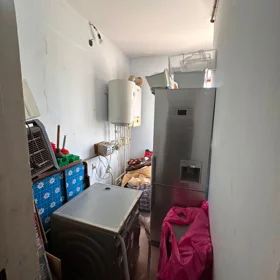 In Baku 120.0 m² apartment is for sale - Image 9