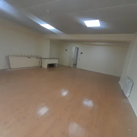 In Baku 50.0 m² commercial is for rent - Image 3