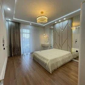 In Baku 150.0 m² apartment is for rent - Image 8