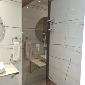In Baku 148.0 m² apartment is for rent - Image 5