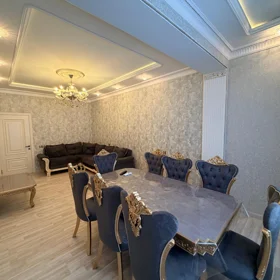 In Baku 115.0 m² apartment is for sale - Image 3