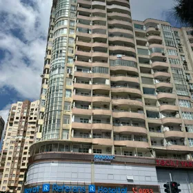 In Baku 160.0 m² apartment is for sale - Image 6