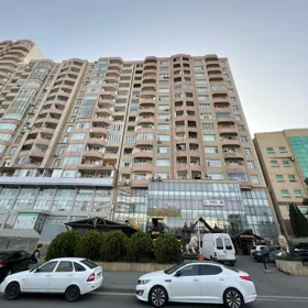 In Baku 160.0 m² apartment is for sale - Image 8