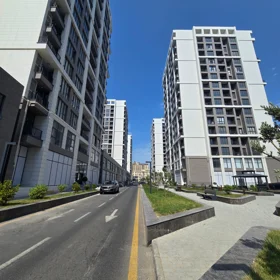 In Baku nan m² apartment is for sale - Image 4