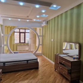 In Baku 140.0 m² apartment is for rent - Image 6