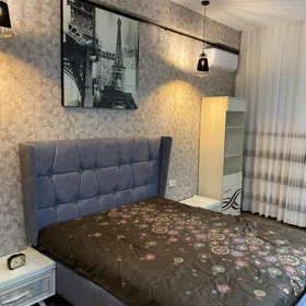 In Baku 90.0 m² apartment is for rent - Image 2