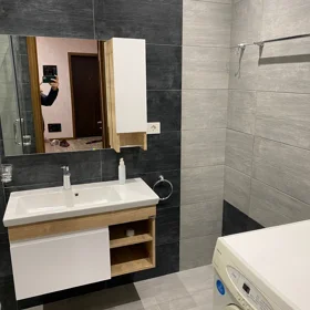 In Baku 90.0 m² apartment is for rent - Image 4