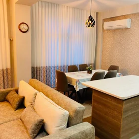 In Baku 90.0 m² apartment is for rent - Image 9