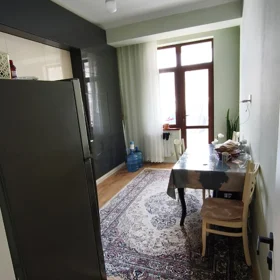 In Baku 130.0 m² apartment is for sale - Image 8