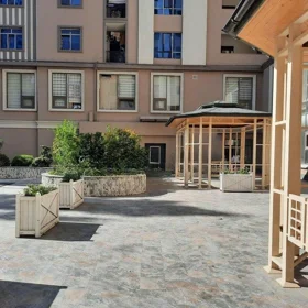 In Baku 128.0 m² apartment is for sale - Image 3