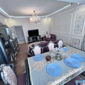 In Baku 155.0 m² apartment is for sale - Image 7
