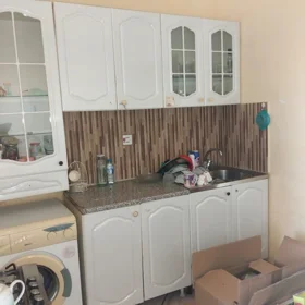 In Baku 80.0 m² apartment is for rent - Image 4