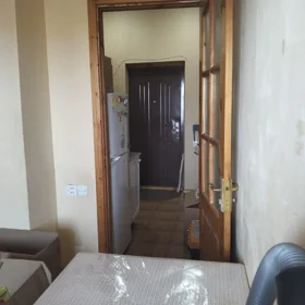 In Baku 80.0 m² apartment is for rent - Image 7