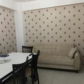 In Baku 100.0 m² apartment is for rent - Image 2