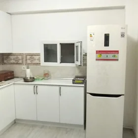 In Baku 100.0 m² apartment is for rent - Image 3