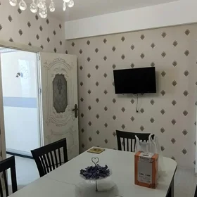 In Baku 100.0 m² apartment is for rent - Image 5