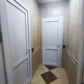 In Baku 128.0 m² apartment is for sale - Image 5