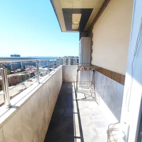 In Baku 128.0 m² apartment is for sale - Image 10
