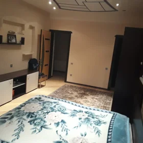 In Baku 286.0 m² apartment is for sale - Image 4