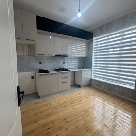 In nan 100.0 m² house with 4.0 rooms is for sale - Image 6