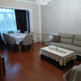 In Sumgayit 85.0 m² apartment is for sale - Image 3