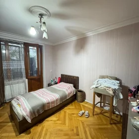 In Baku 60.0 m² apartment is for sale - Image 5